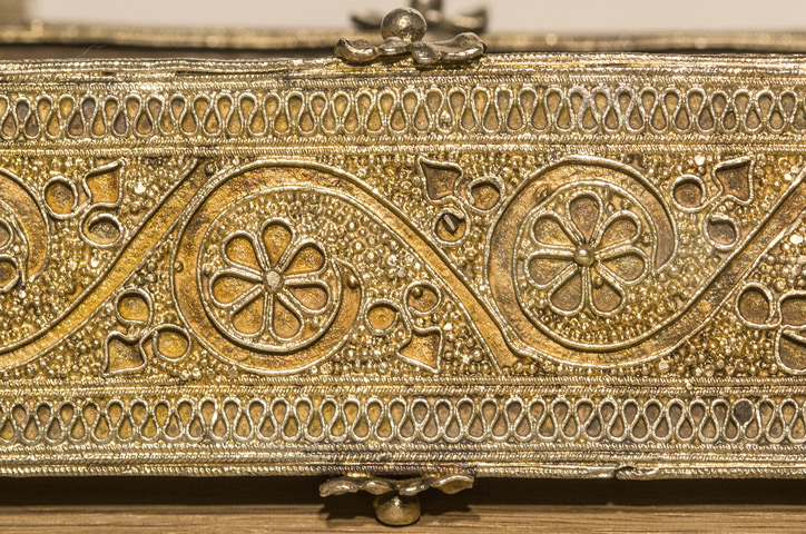 Cruce de mână, Dosoftei (detaliu ferecătură)